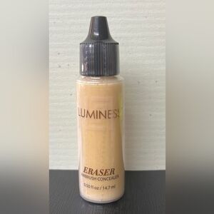 New and sealed - Airbrush Eraser Concealer - .50 fl oz